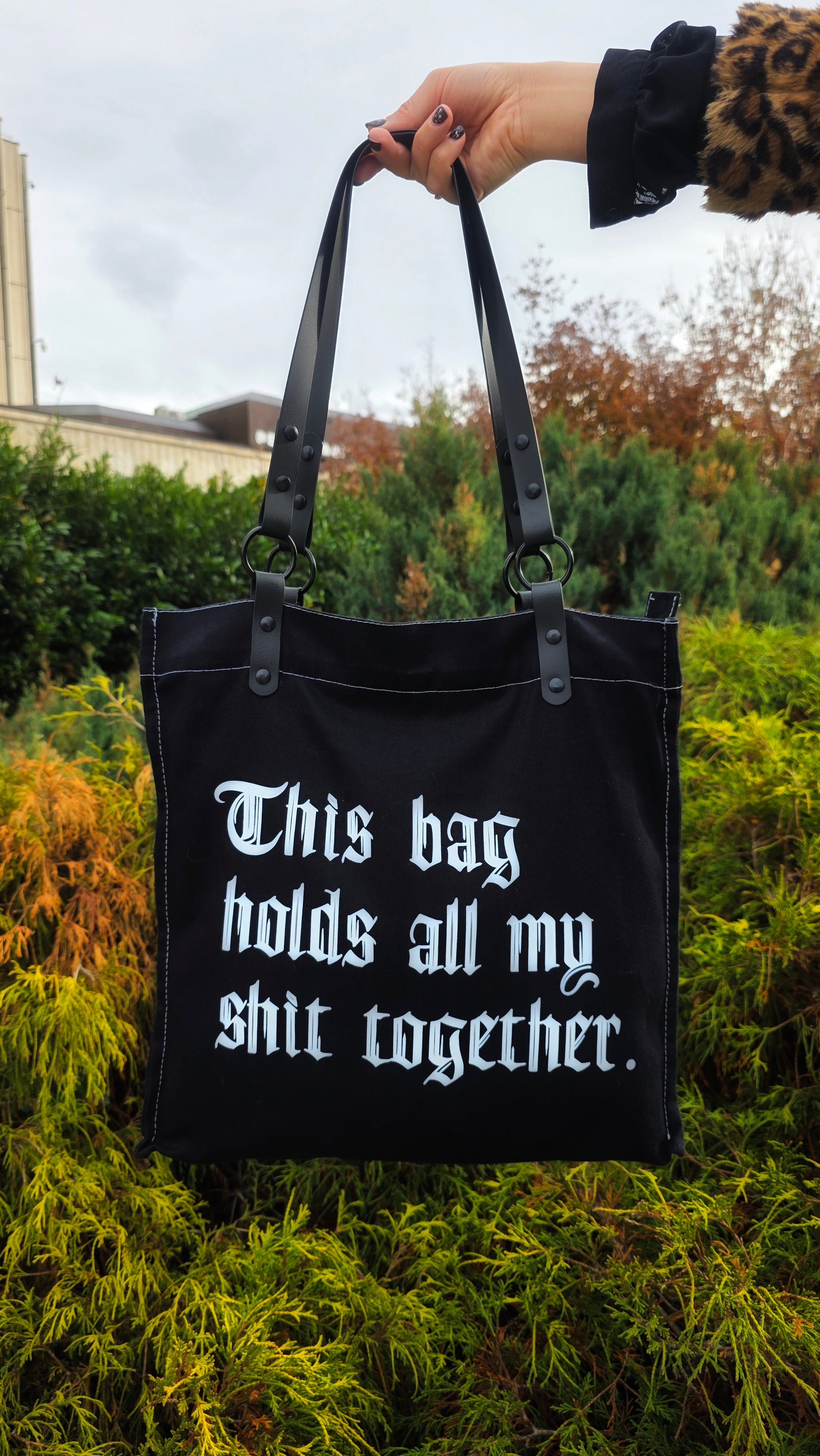 Чанта - "This Bag"