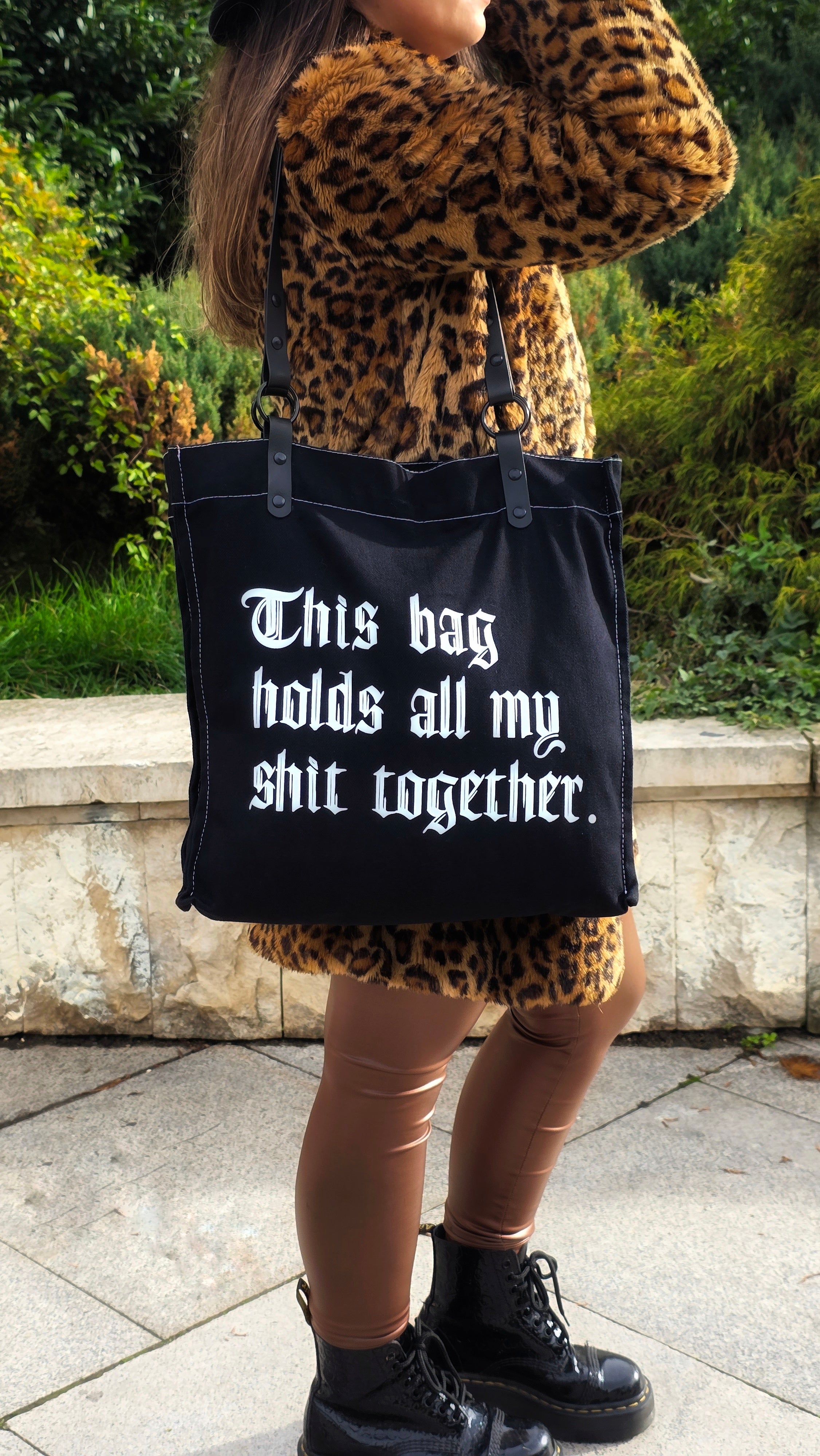 Чанта - "This Bag"